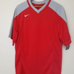 NIKE V-NECK RED VAPOR SOCCER JERSEY SZ M - NWT